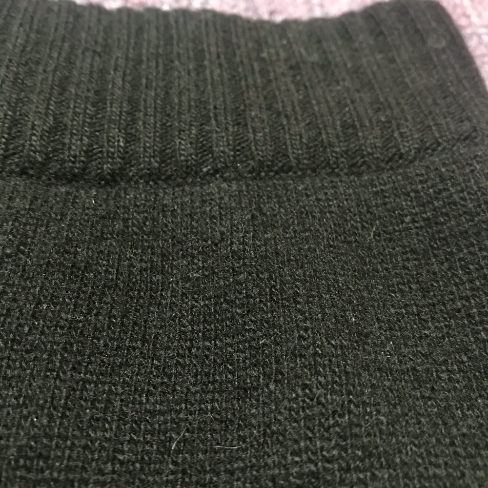 Vintage Neiman Marcus black cashmere skirt sz L - Picture 3 of 6